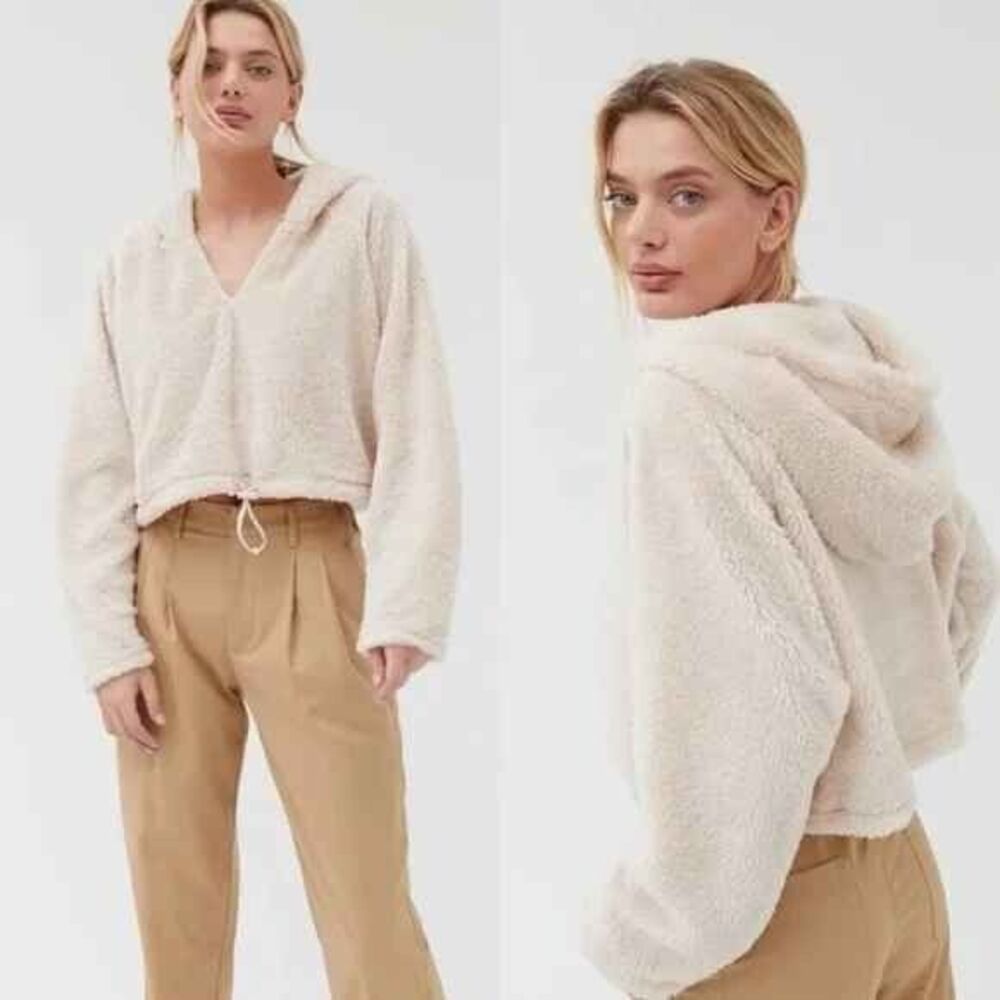 Urban Outfitters Cropped Sherpa Hoodie Cream Streetwear Y2K Athleisure Women's S